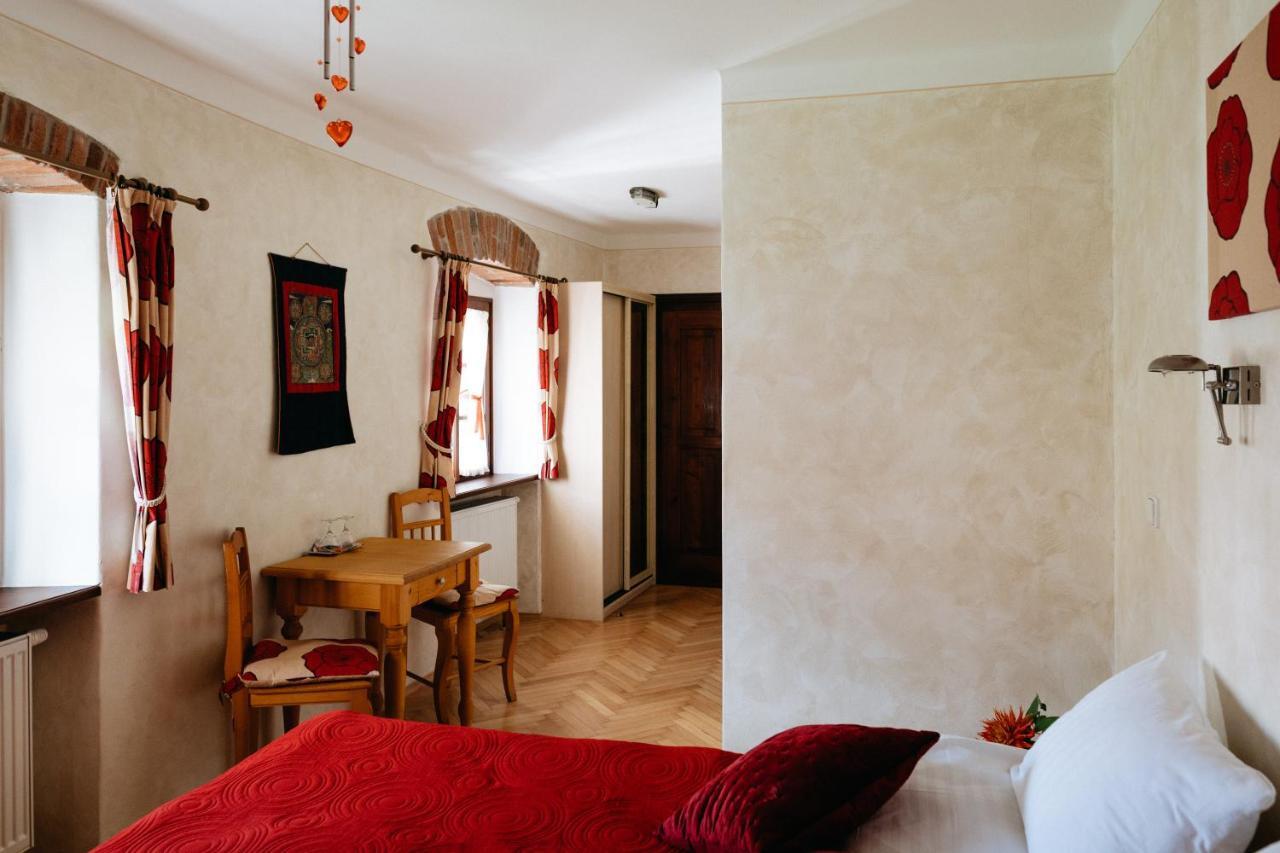 Boutique Hotel Romantick Cesky Krumlov Bagian luar foto