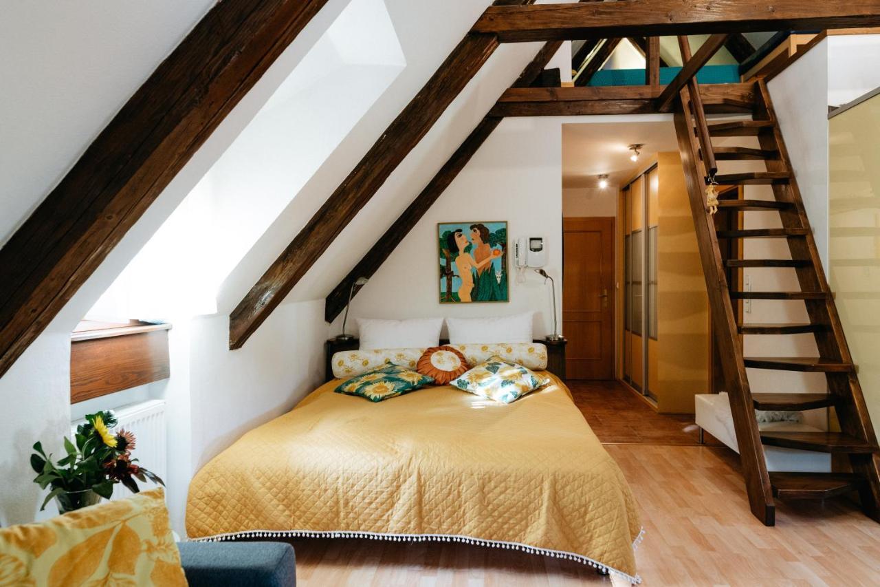 Boutique Hotel Romantick Cesky Krumlov Bagian luar foto