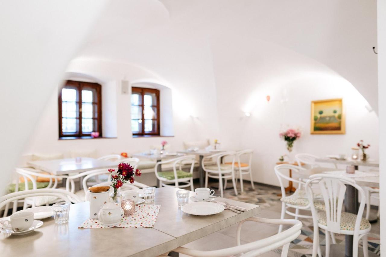 Boutique Hotel Romantick Cesky Krumlov Bagian luar foto