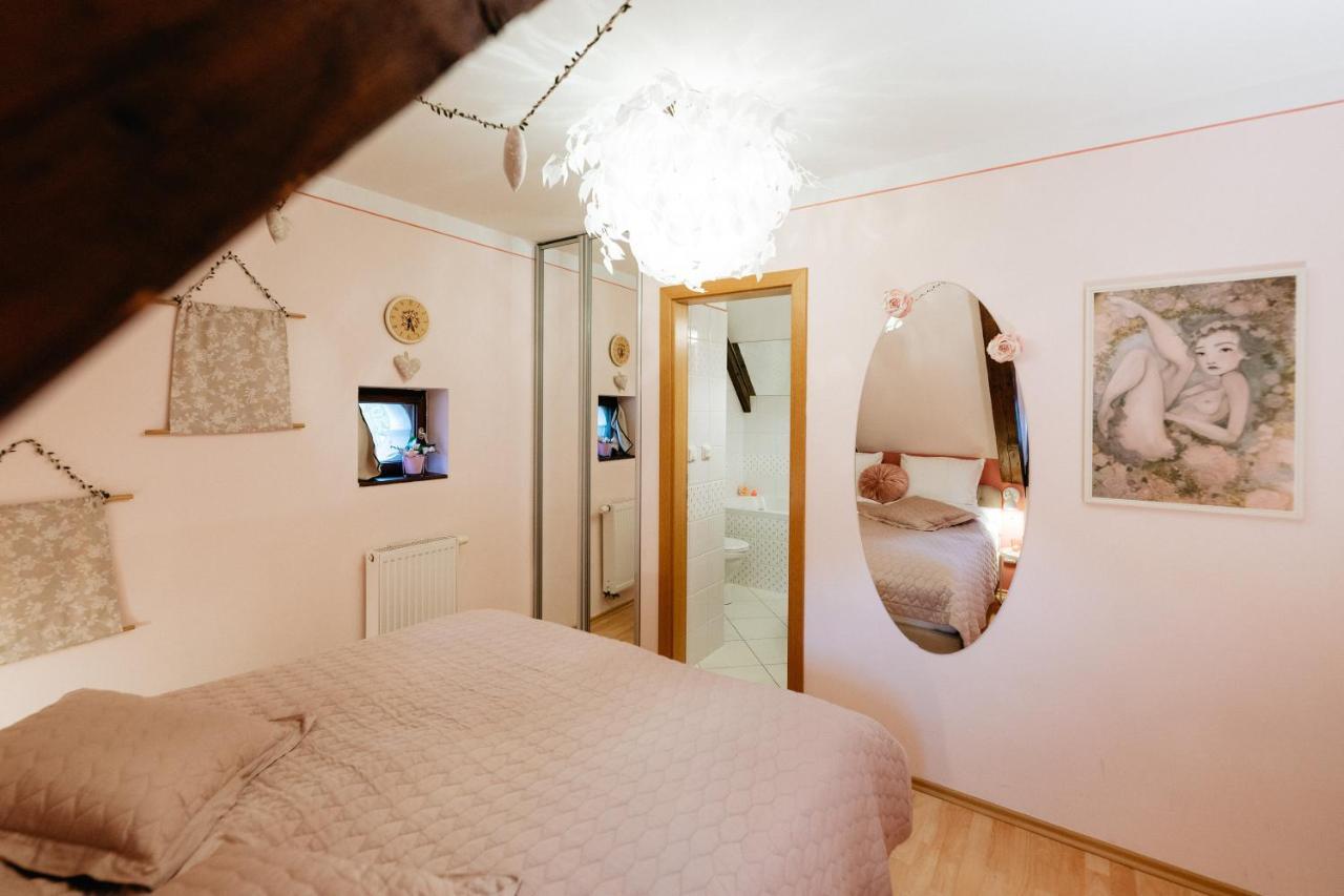 Boutique Hotel Romantick Cesky Krumlov Bagian luar foto